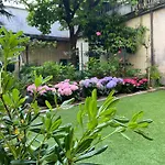 Home Garden Pilastri